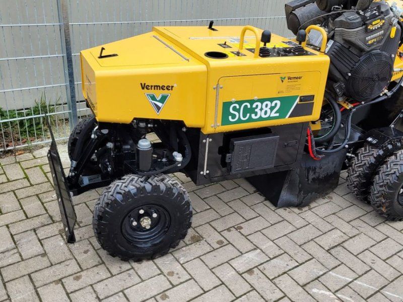 VERMEER SC 382 mit HBC-Funksteuerung