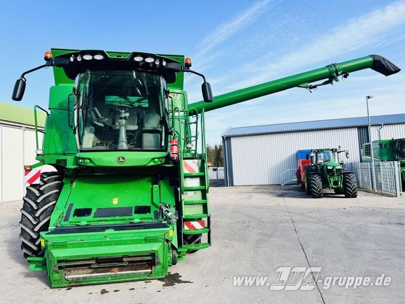 John Deere W660