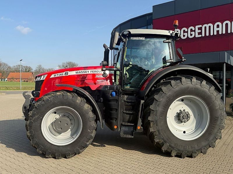 Massey Ferguson 8735