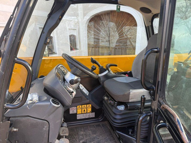 JCB 541-70 Agri Xtra