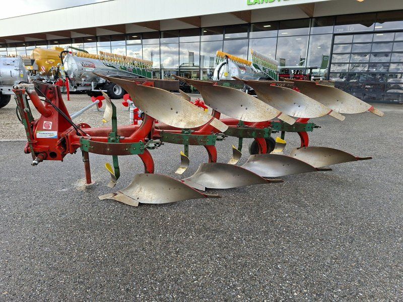 Kverneland 4-schar mit Steinsicherung über Blattfeder