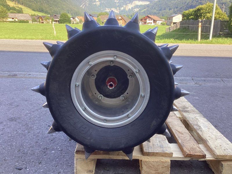 LS Grip Pro Stachelräder