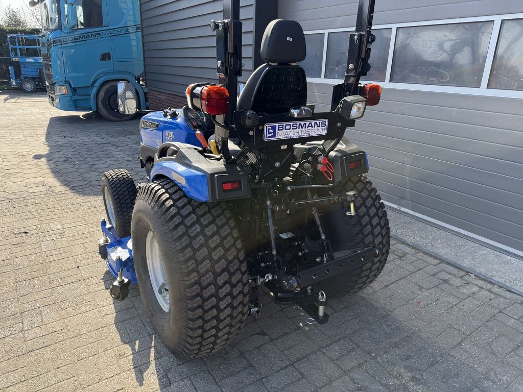 Solis 26 HST minitractor NIEUW met middenmaaidek