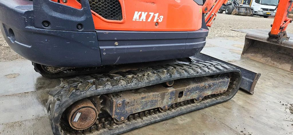 Kubota KX71-3