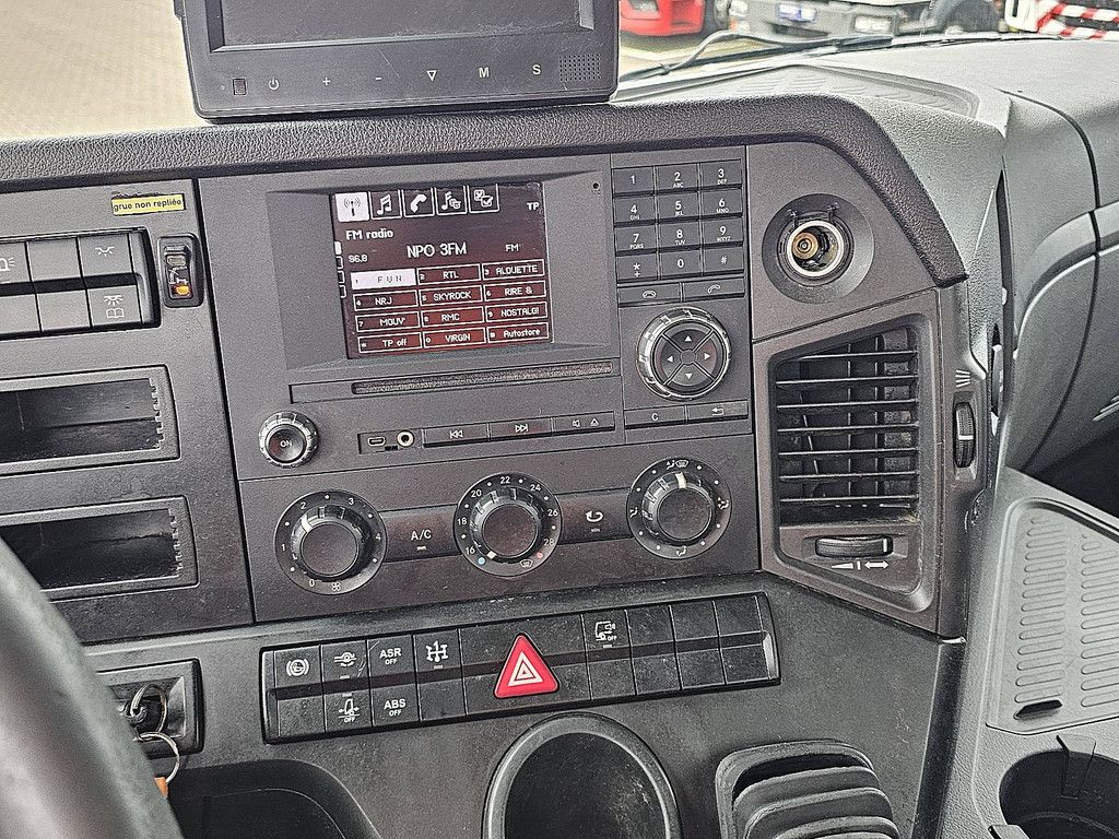 MERCEDES-BENZ AROCS 3240 hiab 211ep5