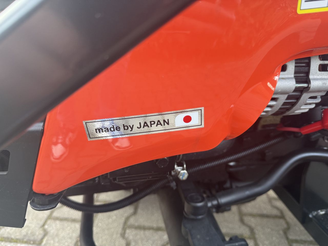 Hinomoto HM3020 mit Frontlader