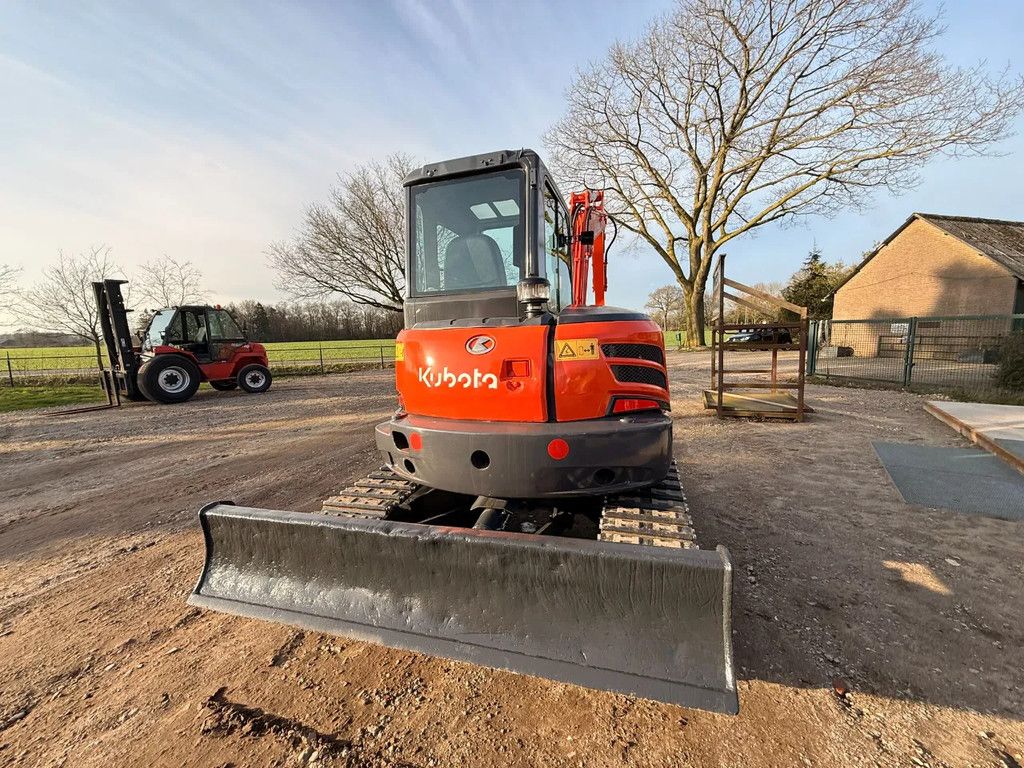 Kubota KX163