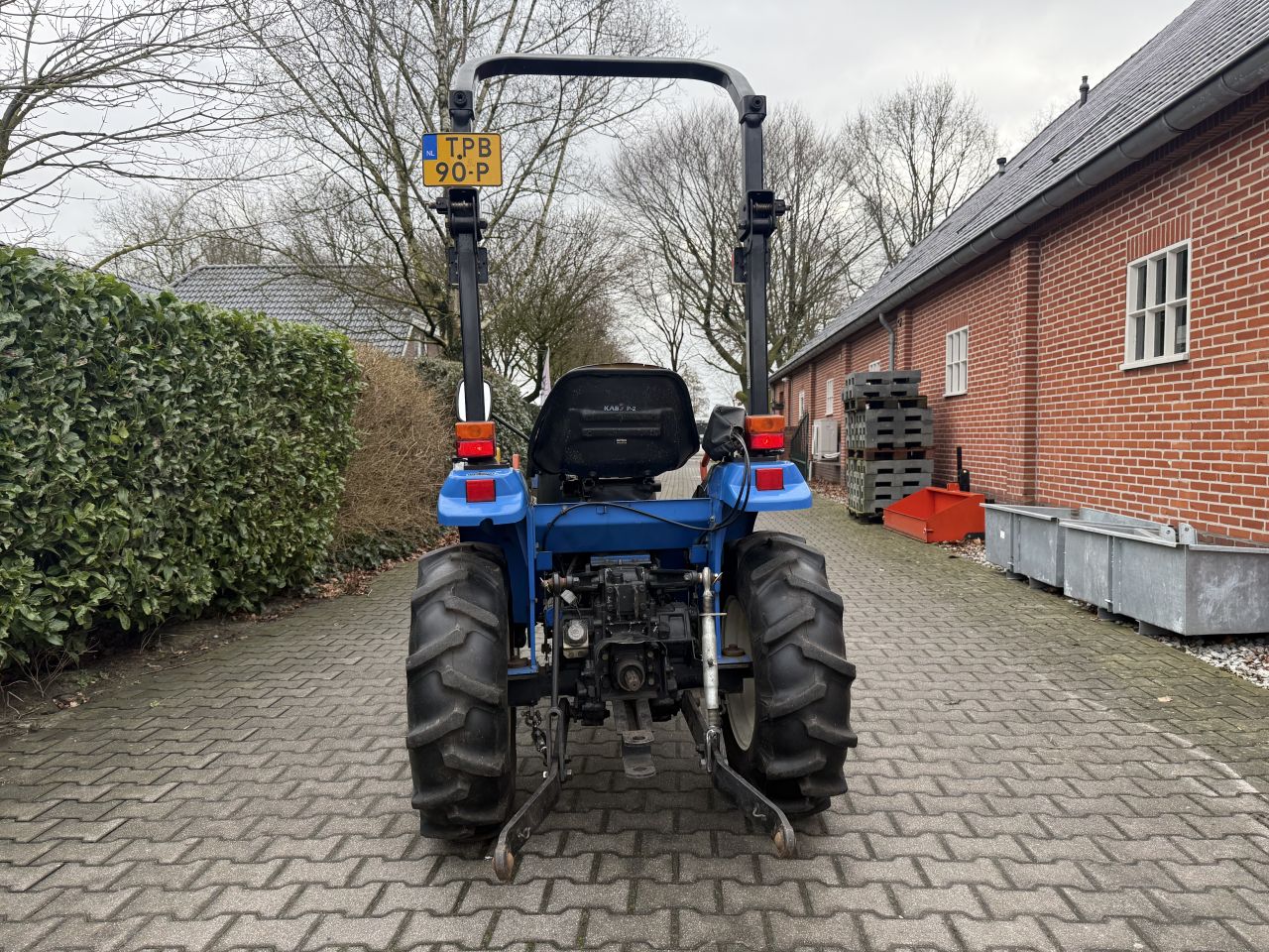 New Holland TC18D