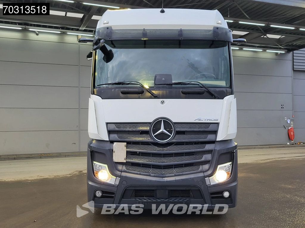 Mercedes Actros 1845 4X2 Bigspace Lowdeck Mirrorcam 2x Tank