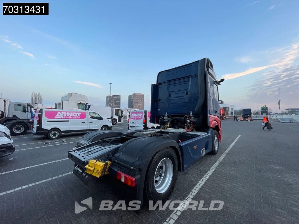 Mercedes Actros 1846 4X2 Bigspace Retarder Mirrorcam Navi