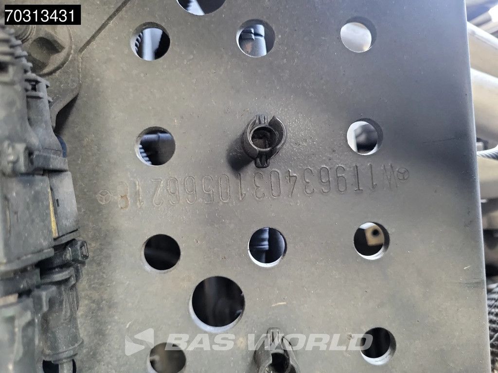 Mercedes Actros 1846 4X2 Bigspace Retarder Mirrorcam Navi