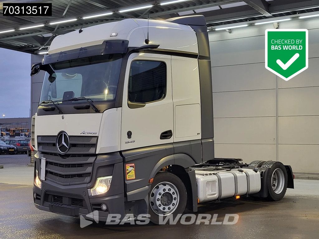 Mercedes Actros 1845 4X2 Bigspace Lowdeck Mirrorcam 2x Tank