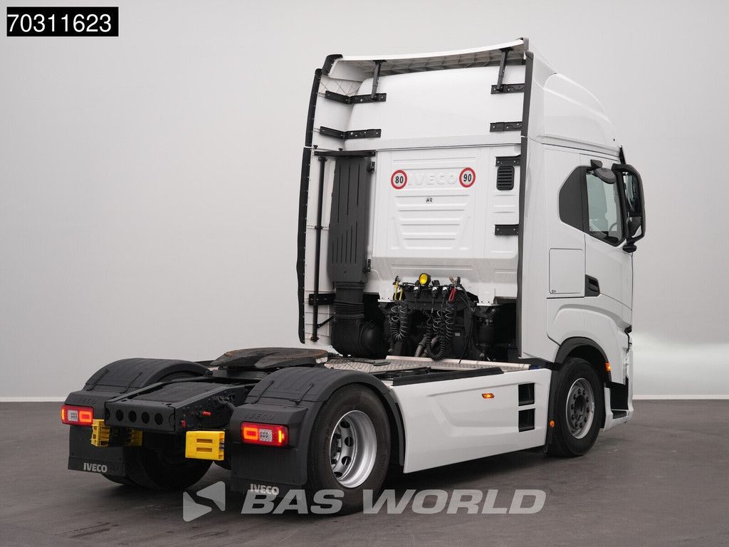 Iveco S-Way S-Way 490 4X2 Retarder ACC 2x Tank