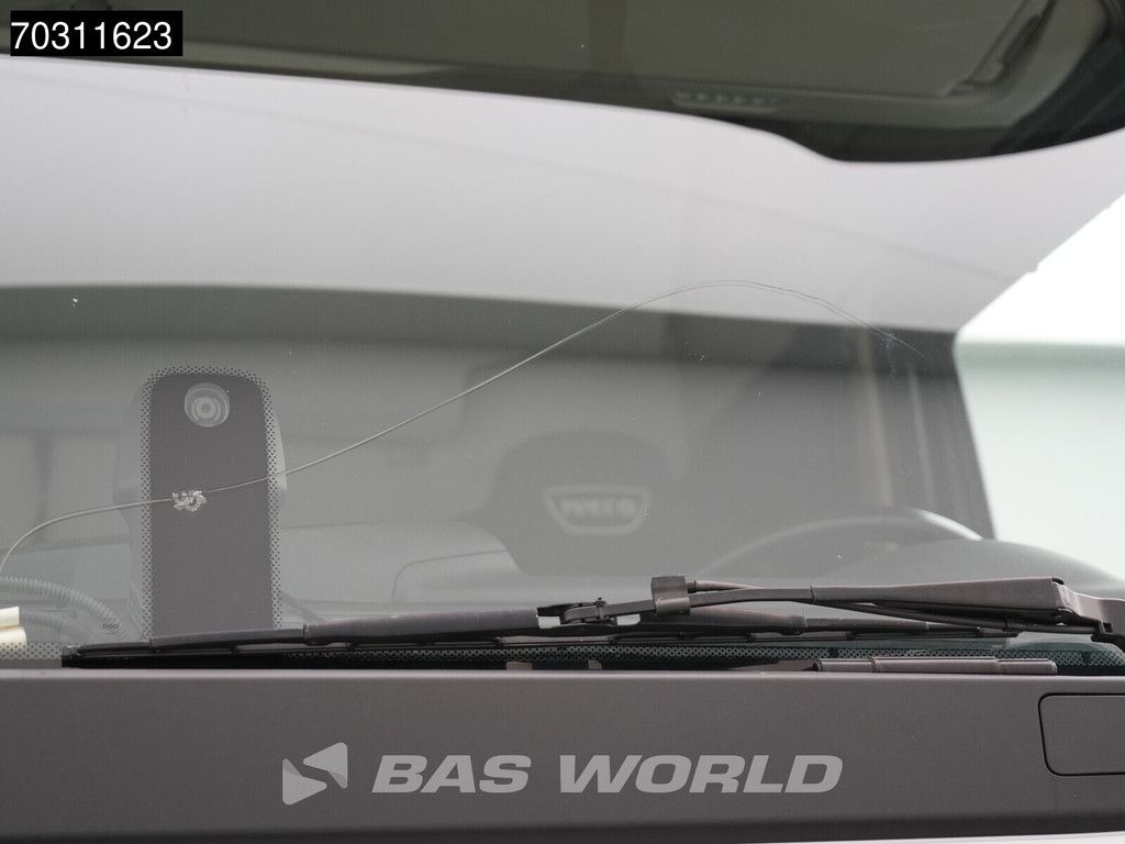 Iveco S-Way S-Way 490 4X2 Retarder ACC 2x Tank