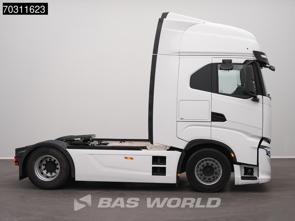 Iveco S-Way S-Way 490 4X2 Retarder ACC 2x Tank