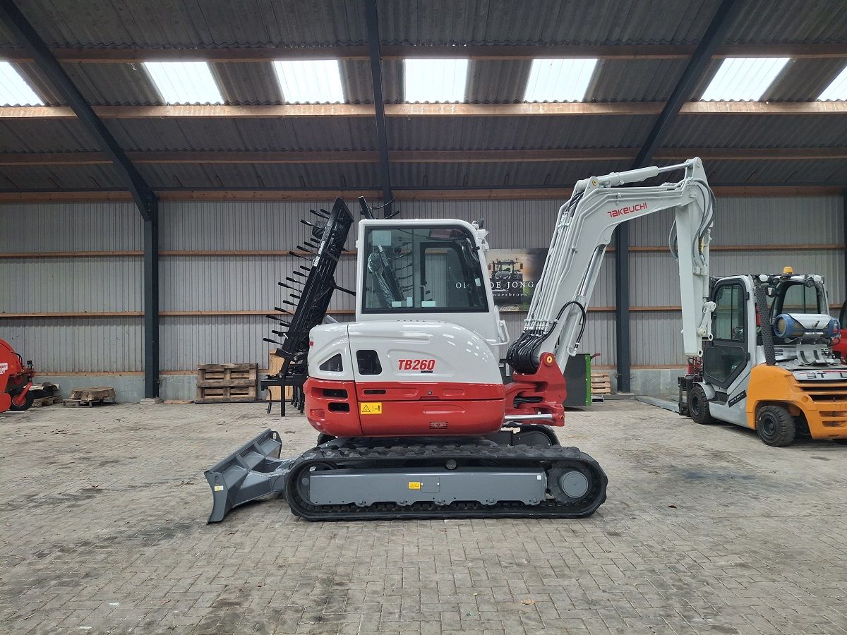 Takeuchi TB260 minigraver, BJ2025, Nieuw!