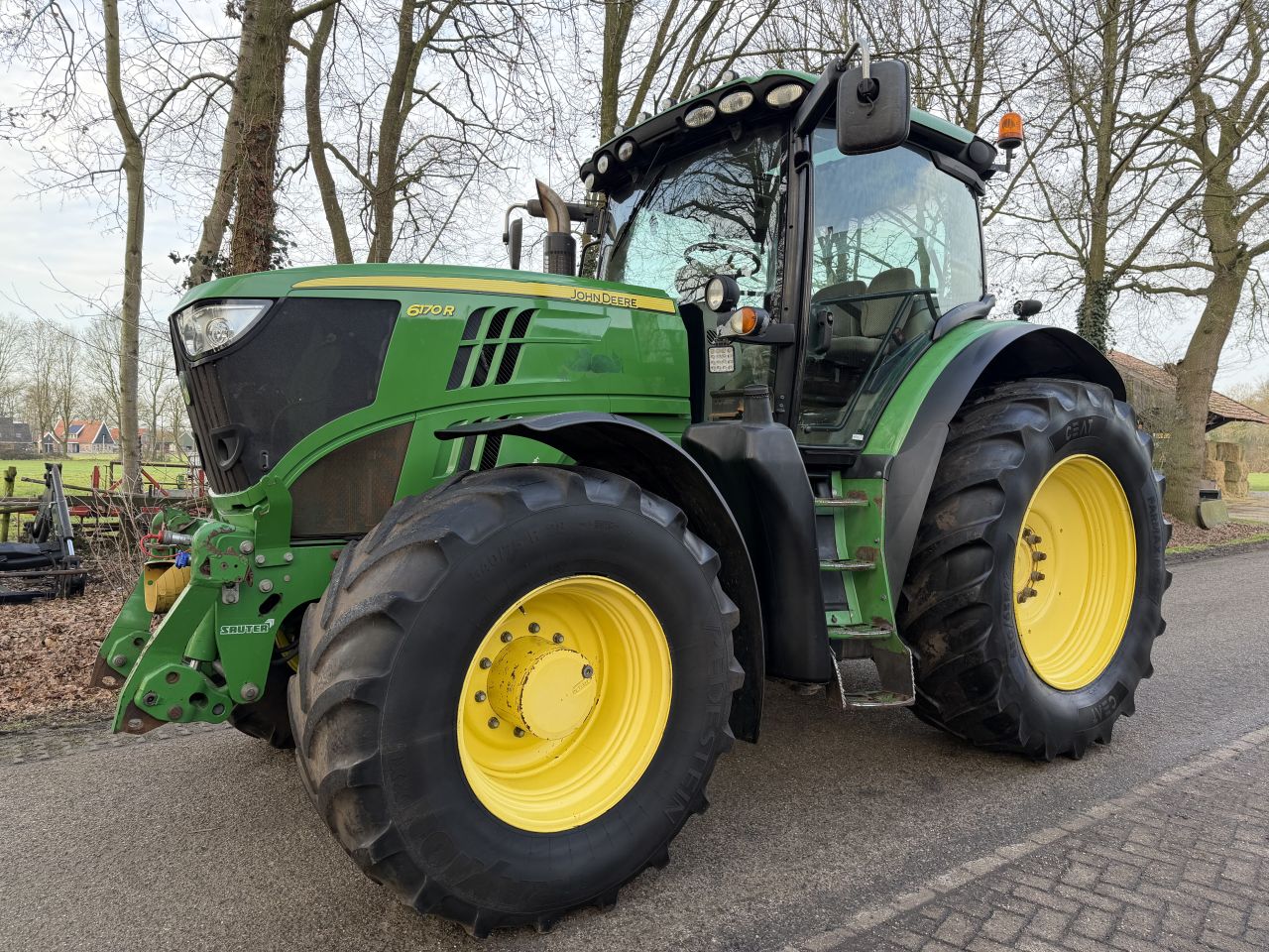 John Deere 6170R