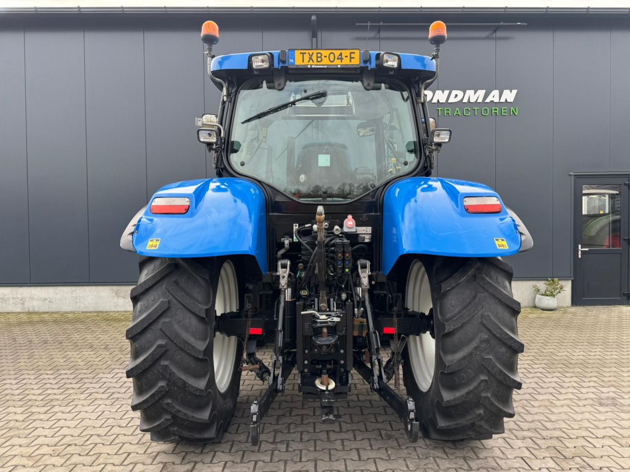 New Holland T6060