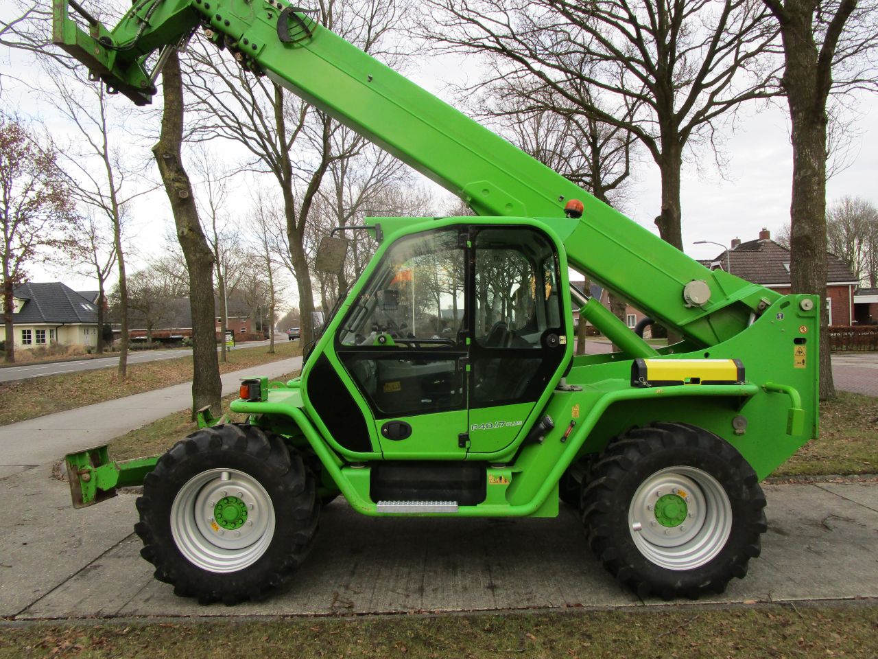 Merlo 40.17 plus 100 pk !!!!!! 3900uur werkbak bedediening