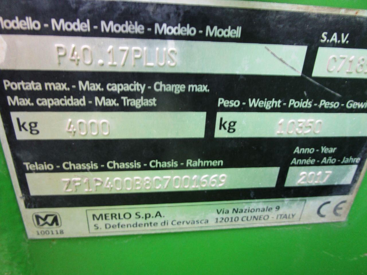 Merlo 40.17 plus 100 pk !!!!!! 3900uur werkbak bedediening