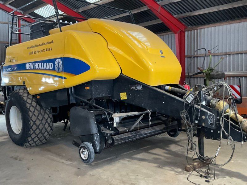 New Holland BB9090 PLUS Med Vogn