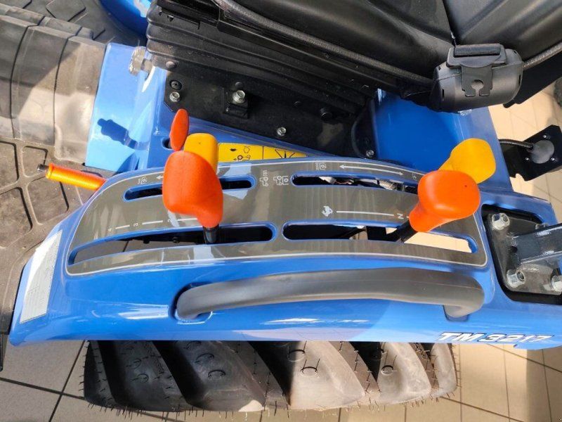 Iseki Kompaktschlepper TM3D TM3217 AL
