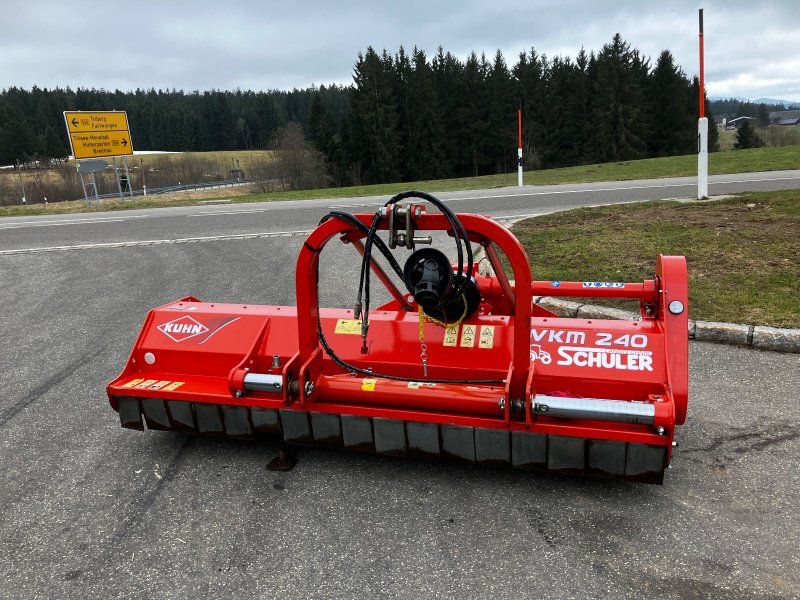 Kuhn VKM 240