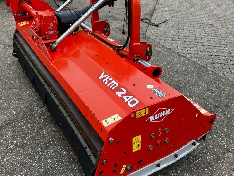 Kuhn VKM 240