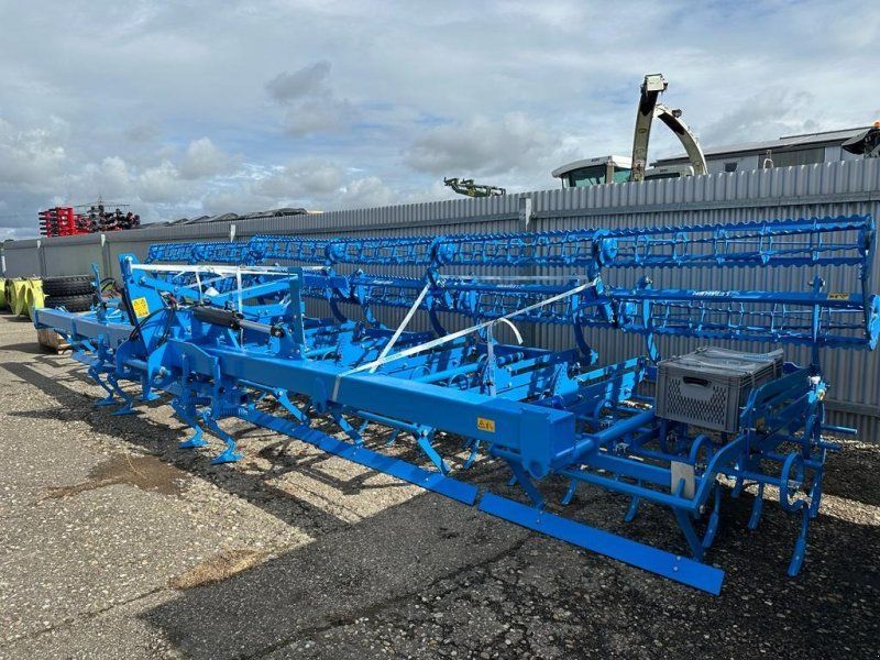 Lemken Korund 8 / 900 Marathonzinken & Stützräder