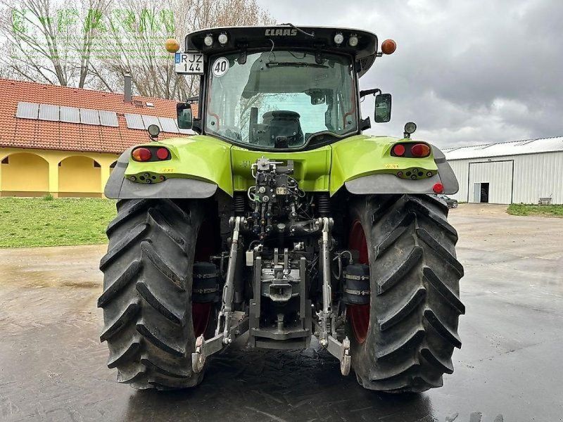 Claas axion 810