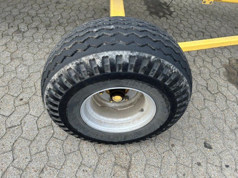 New Holland 30 FOD INKL. VOGN