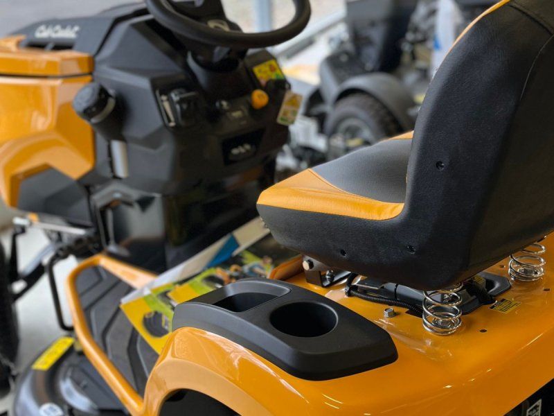 Cub Cadet XT2 PS107