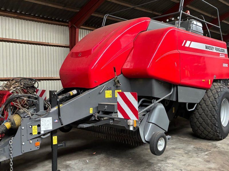 Massey Ferguson 2290 Med Parkland 453 vogn