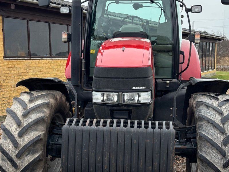 Case IH MXU 135 PRO Multicontroler KUN 6200 timer