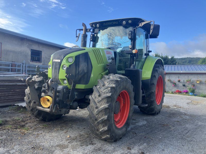 Claas ARION 620 CIS