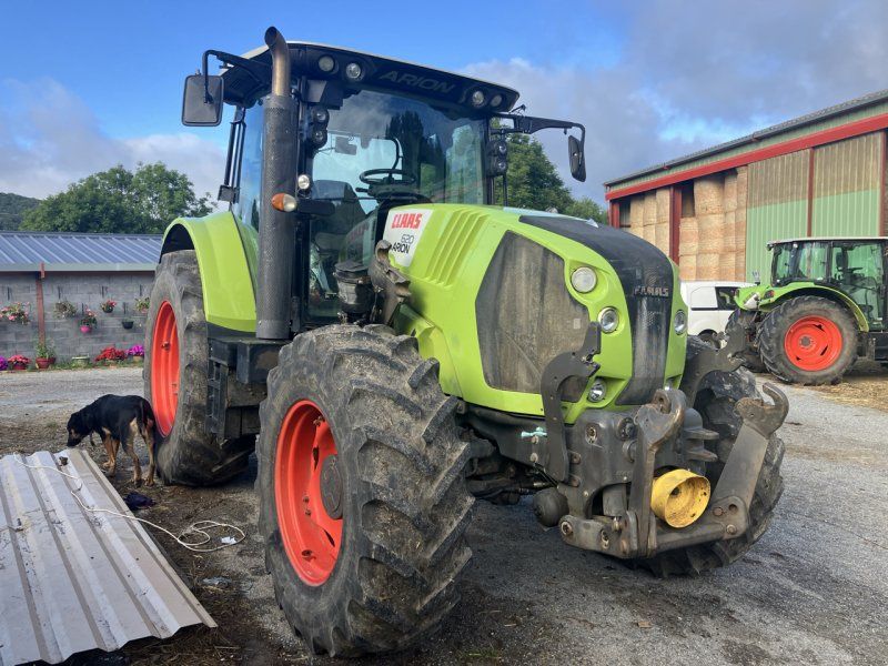 Claas ARION 620 CIS