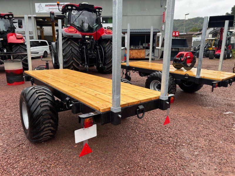 Autohaus Karle Inhaber Michael Fricker Holzwagen