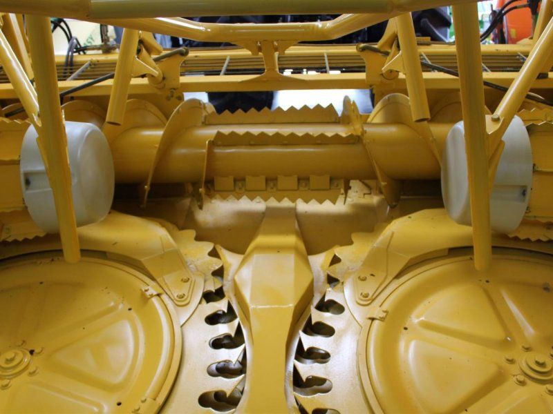 New Holland RI 600