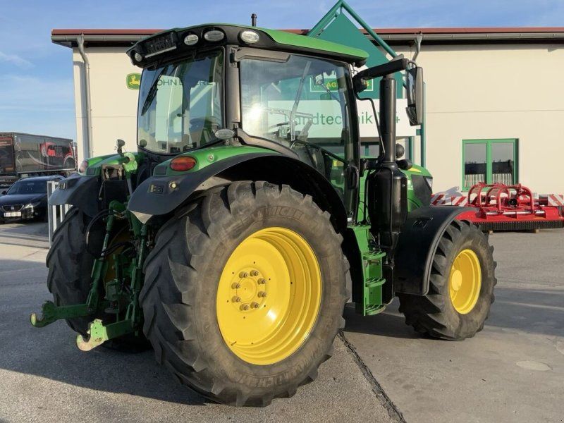 John Deere 6130R