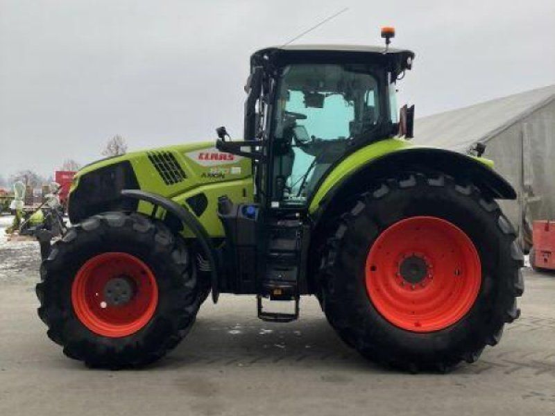 Claas AXION 870 CM