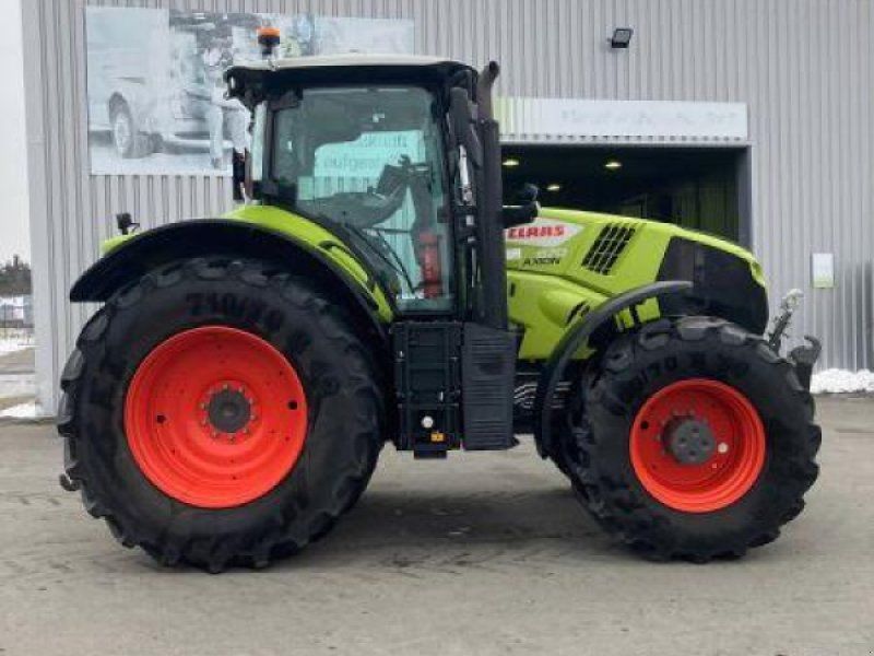Claas AXION 870 CM