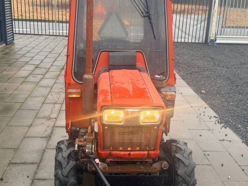Yanmar YM186d