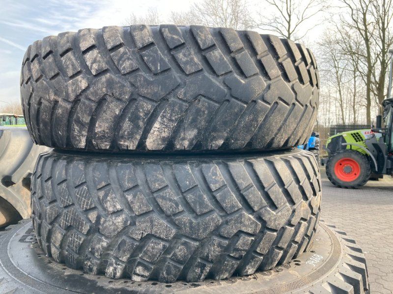 BKT 400/80R28 & 480/80R38