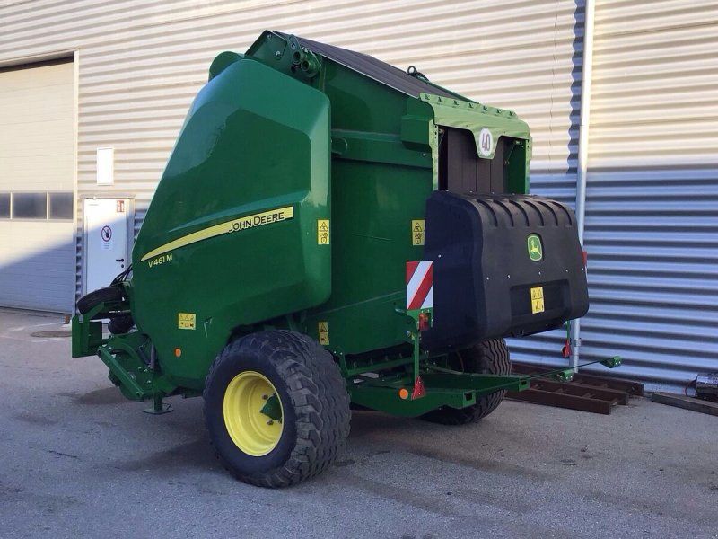 John Deere V461M