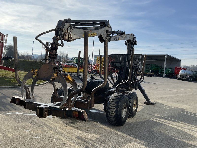 Kesla 10 HD mit Kran 305T