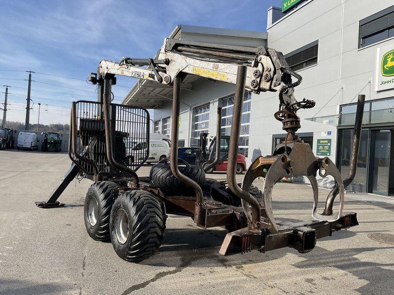 Kesla 10 HD mit Kran 305T