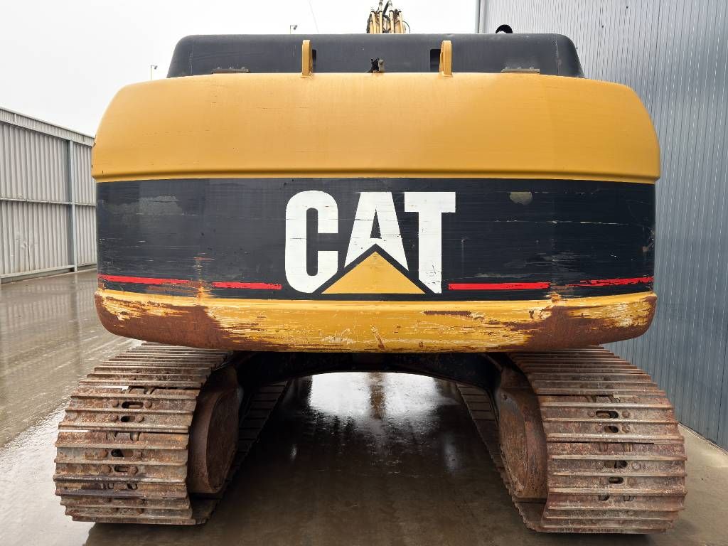 CAT 318C L