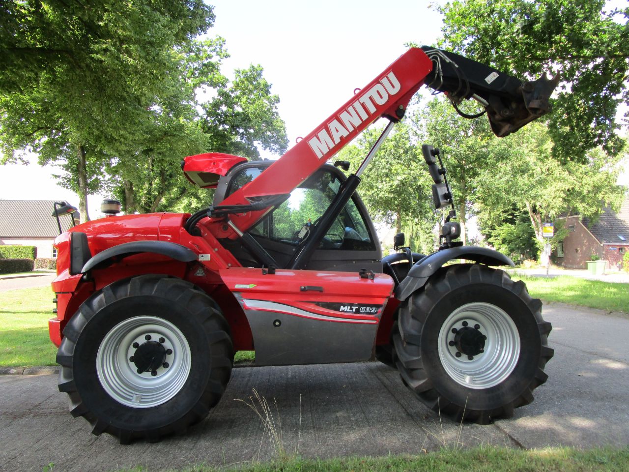 Manitou mlt 629 elite merlo jcb