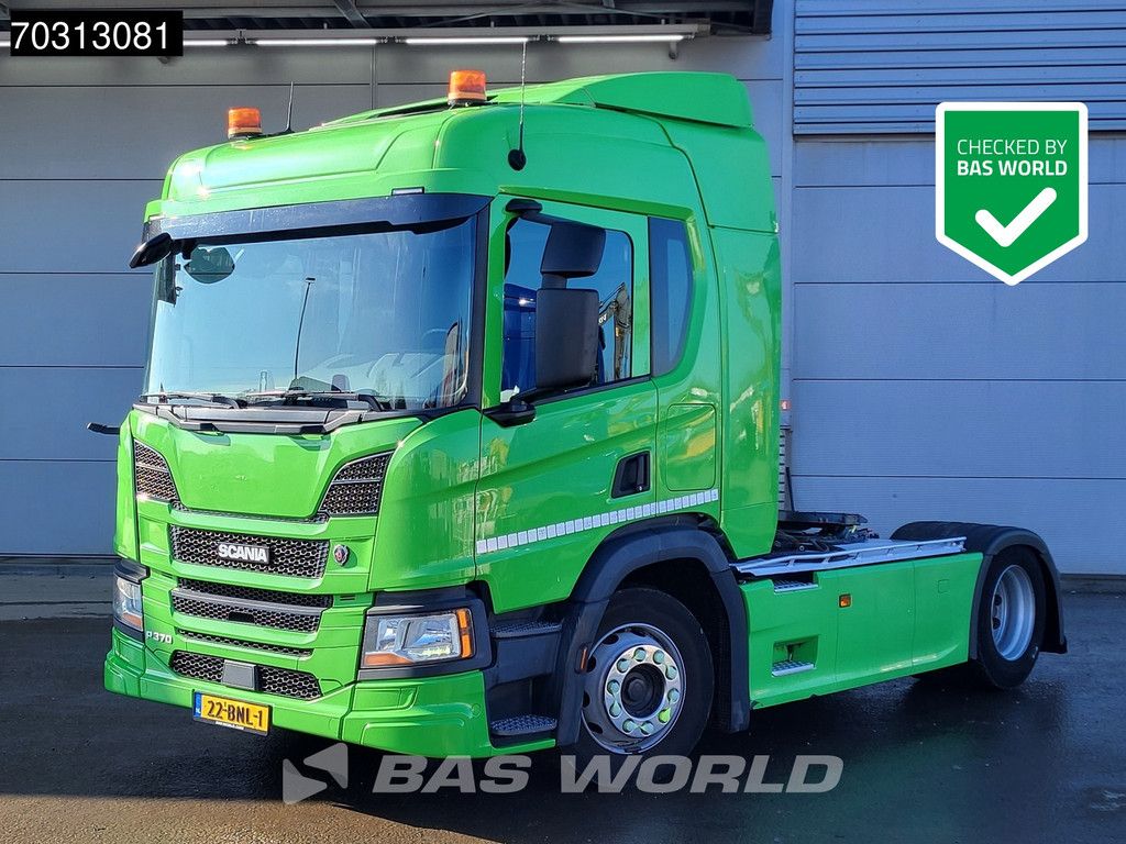 Scania P370 4X2