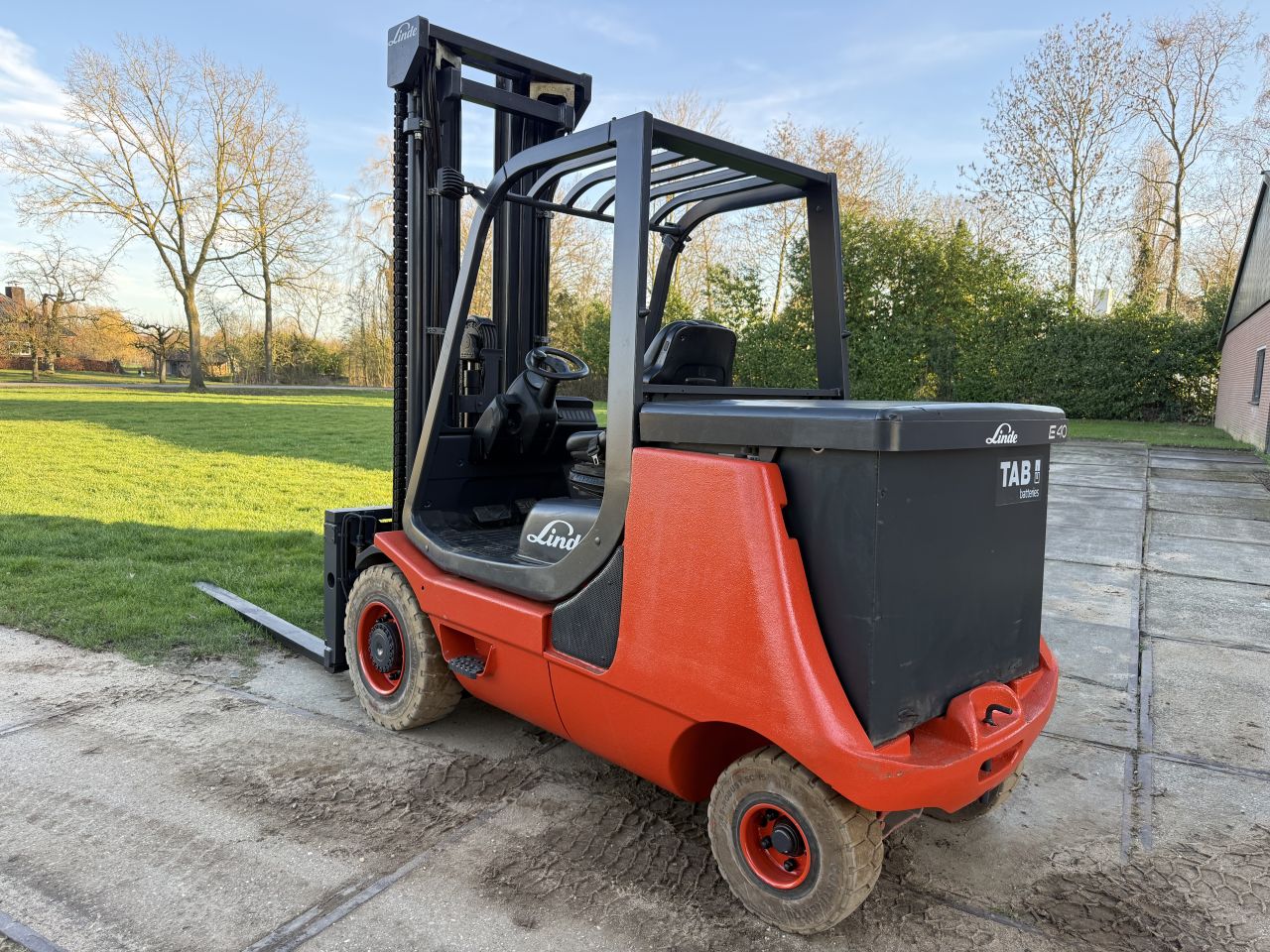 Linde 4 tonner elektr triplex Sideshift vorkversteller 3500uur